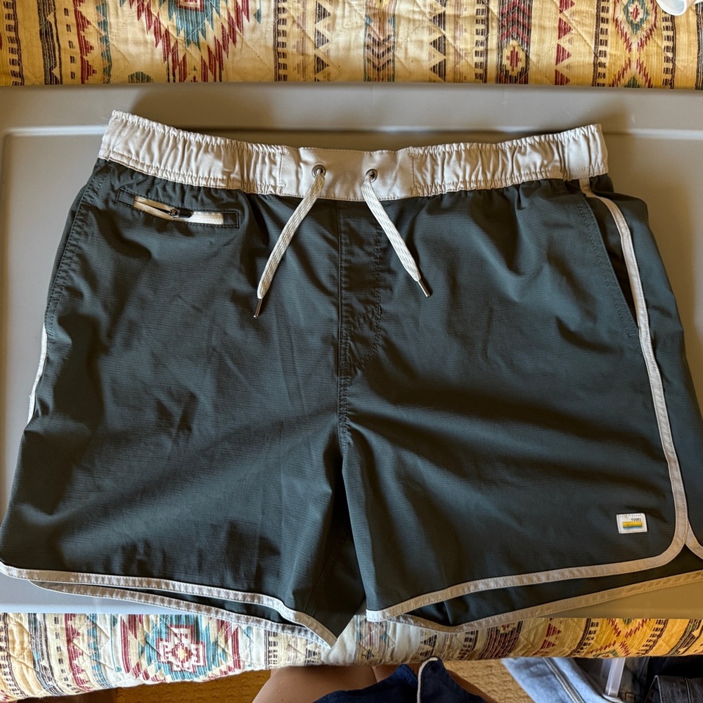 Vuori Banks 5” Shorts